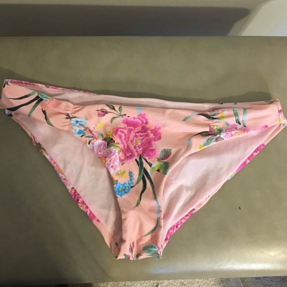 NWOT Betsey Johnson Swim strapless bikini set - Picture 5 of 9
